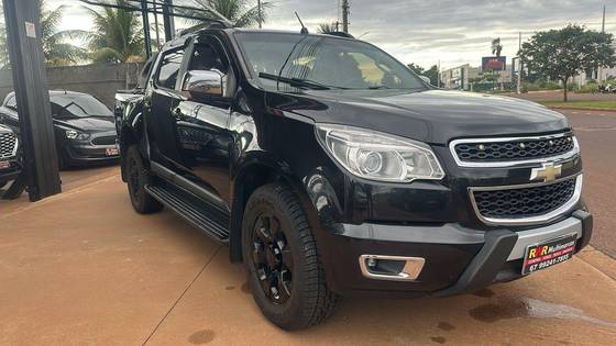 CHEVROLET S10 2.4 LTZ 4X2 CD 8V FLEX 4P MANUAL CHEVROLET S10 2.4 LTZ 4X2 CD 8V FLEX 4P MANUAL